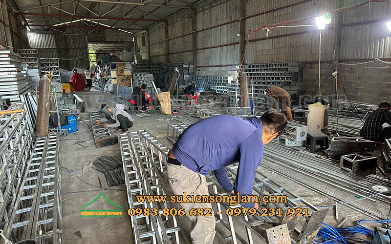 Xưởng sản xuất nhà bạt